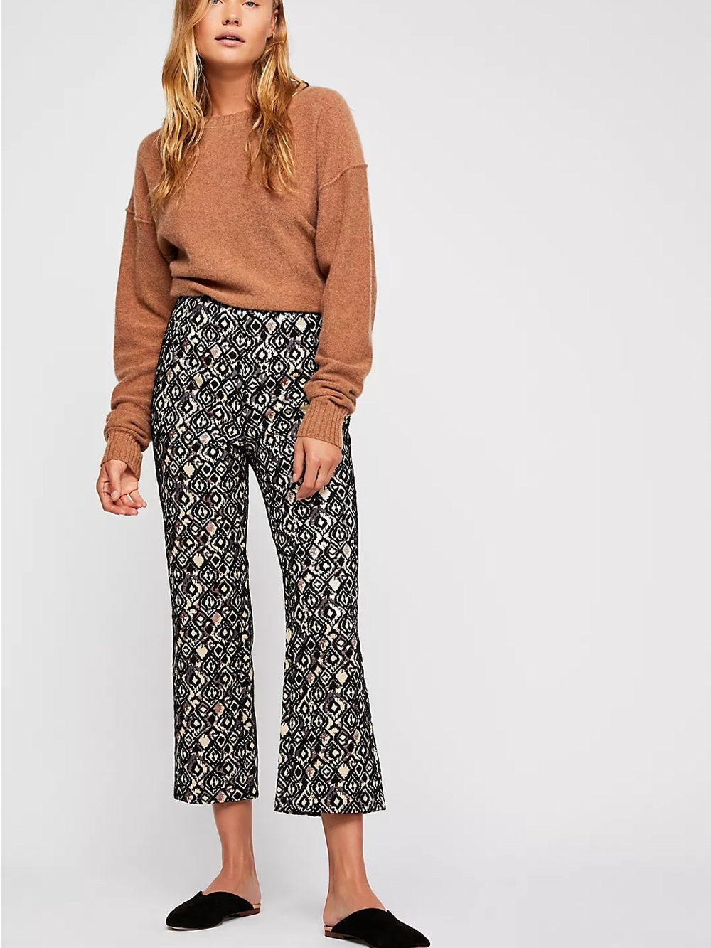 🌸Free People Cropped Kick-Flare Pants Whimsical Print size8 Boho Festival Resort
